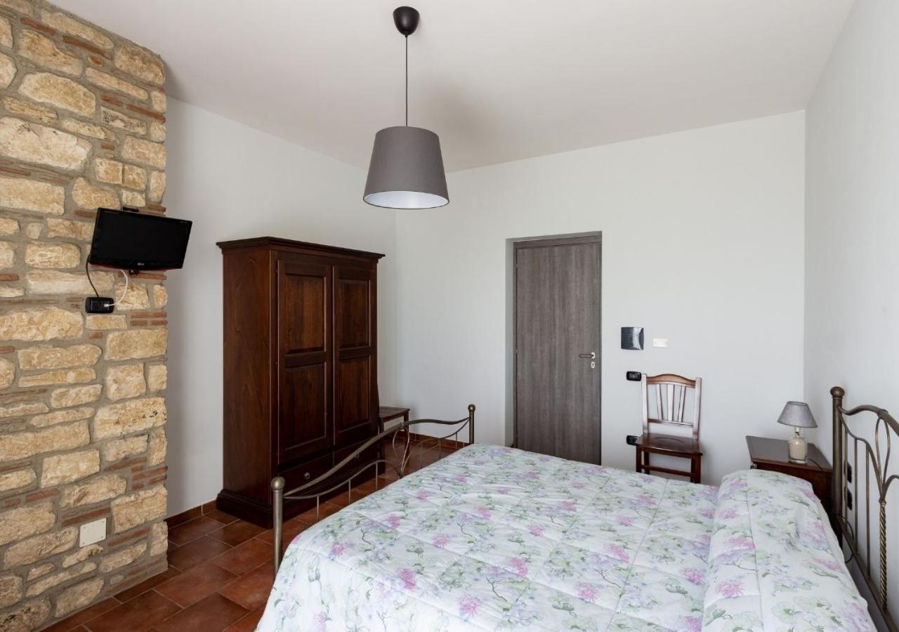 Agriturismo Il Sentiero Degli Ulivi - Irpinia Venticano Экстерьер фото